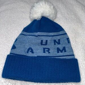 SOLD-Under Armour Men’s Pom Pom Blue/White Beanie O/S-EUC